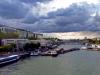 Les petits bateliers bloquent le réseau fluvial en Ile-de-France